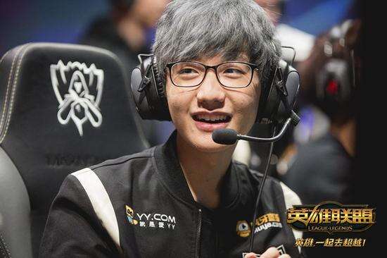 年度进球榜：姆巴佩60球并列第6 5场超9球有望历史第2