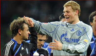 在防守端的 在防守端的